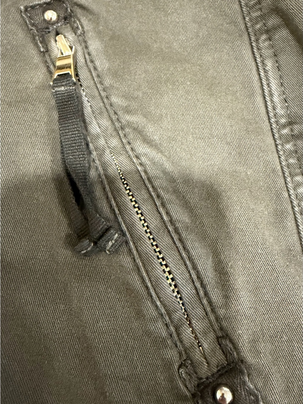White House Black Market Olive Utility Cargo Shorts - Picture 7 of 10